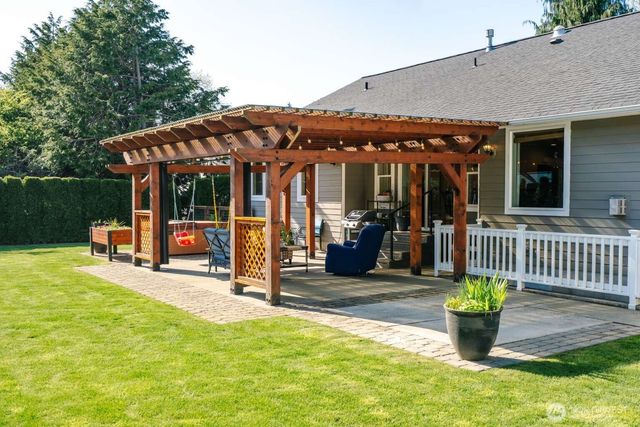 1711 Main Street, Lynden, WA 98264