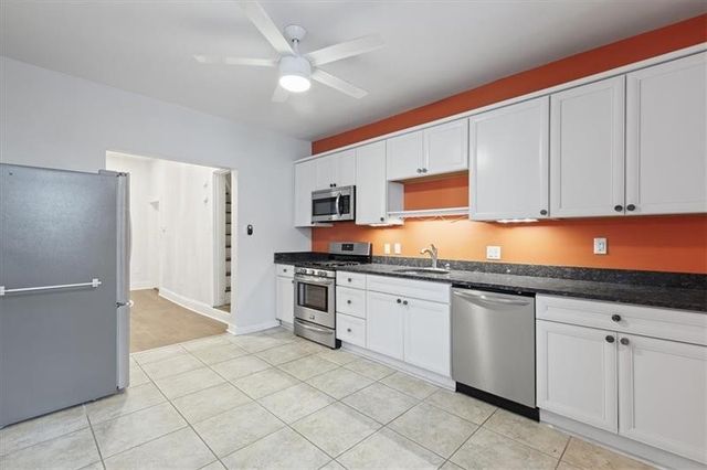 3005 Paulowna St, Polish Hill, PA 15219