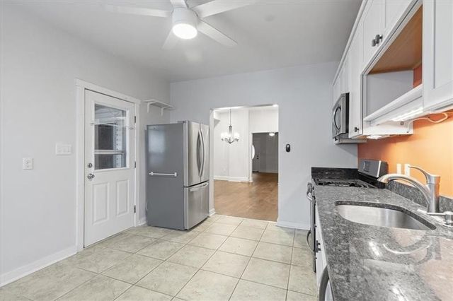 3005 Paulowna St, Polish Hill, PA 15219