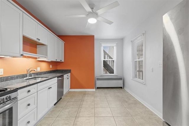 3005 Paulowna St, Polish Hill, PA 15219