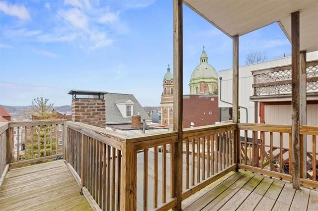 3005 Paulowna St, Polish Hill, PA 15219