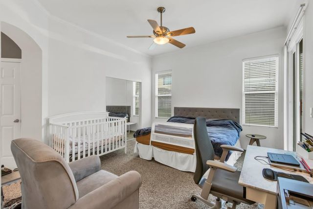 8679 Spring House Way, Elk Grove, CA 95624