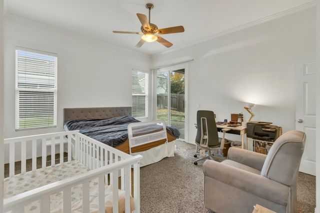 8679 Spring House Way, Elk Grove, CA 95624