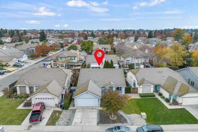 8679 Spring House Way, Elk Grove, CA 95624