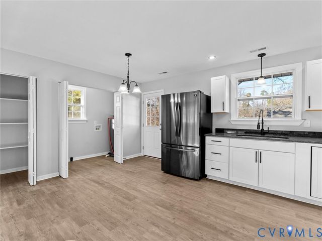 5436 Burtwood Ln, Richmond, VA 23224