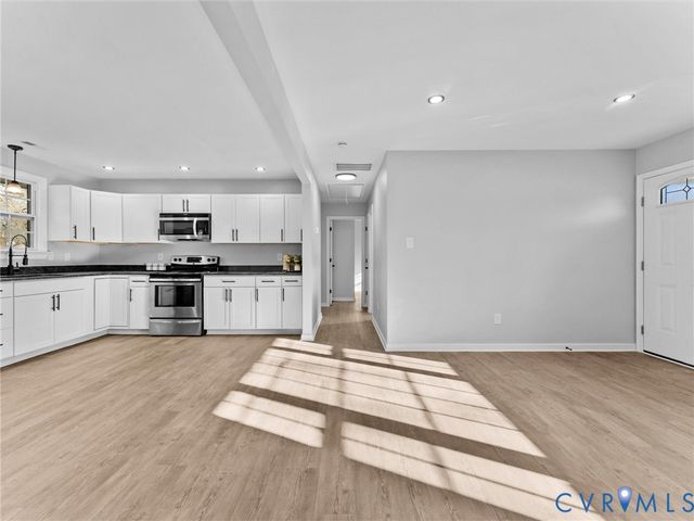 5436 Burtwood Ln, Richmond, VA 23224