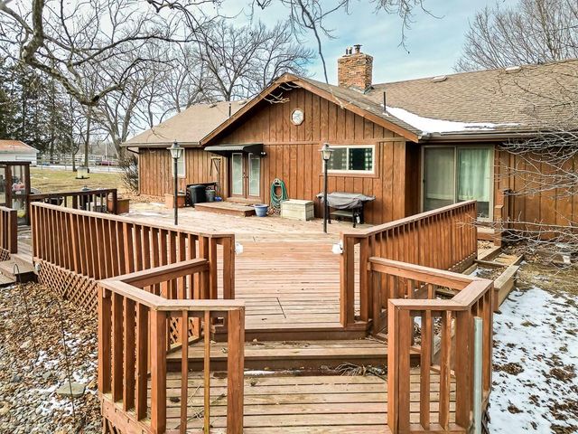 16551 Hollingsworth Road, Basehor, KS 66007