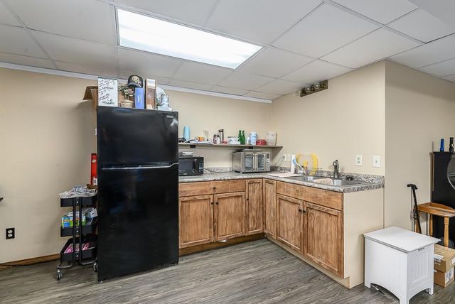 16551 Hollingsworth Road, Basehor, KS 66007