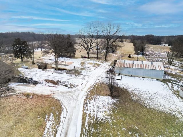 16551 Hollingsworth Road, Basehor, KS 66007