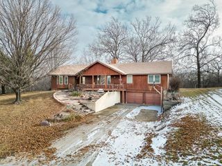 16551 Hollingsworth Road, Basehor, KS 66007
