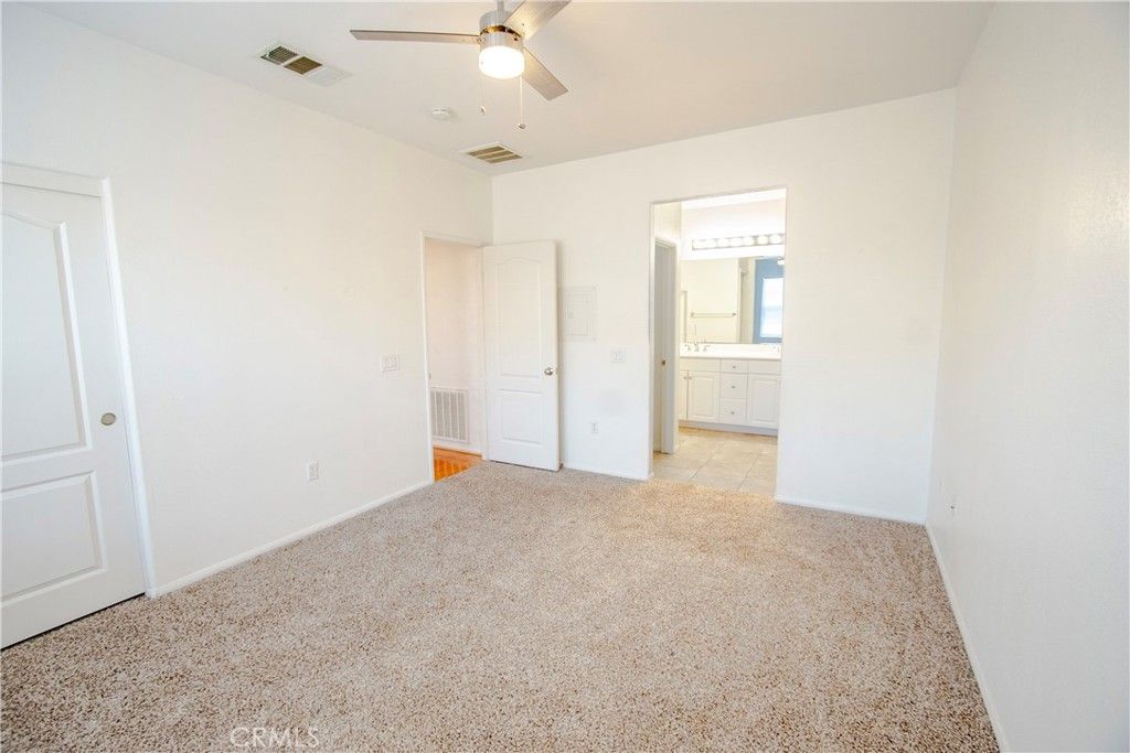 Image 21 of property listing at 17987 127 Lost Canyon 127, Canyon Country, CA 91387