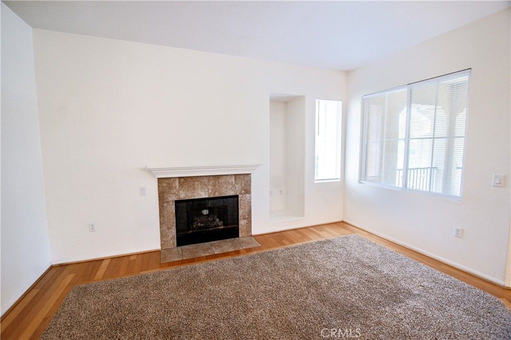 Image 6 of property listing at 17987 127 Lost Canyon 127, Canyon Country, CA 91387