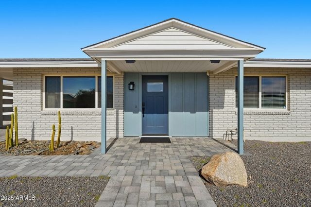 10002 W TARRYTOWN Avenue, Sun City, AZ 85351