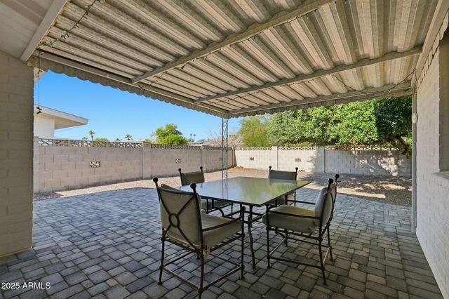 10002 W TARRYTOWN Avenue, Sun City, AZ 85351