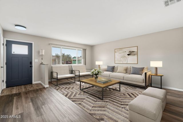 10002 W TARRYTOWN Avenue, Sun City, AZ 85351