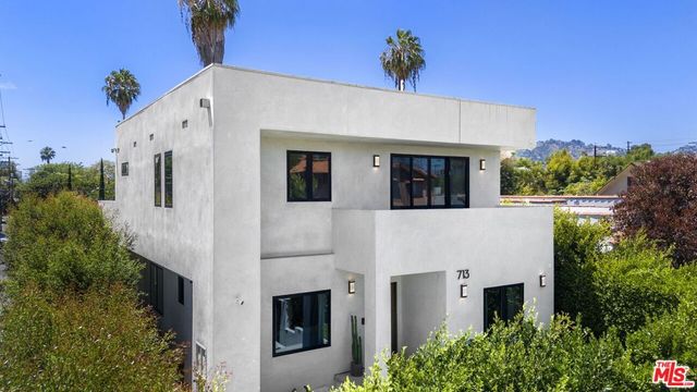 713 N Sierra Bonita Avenue, Los Angeles, CA 90046