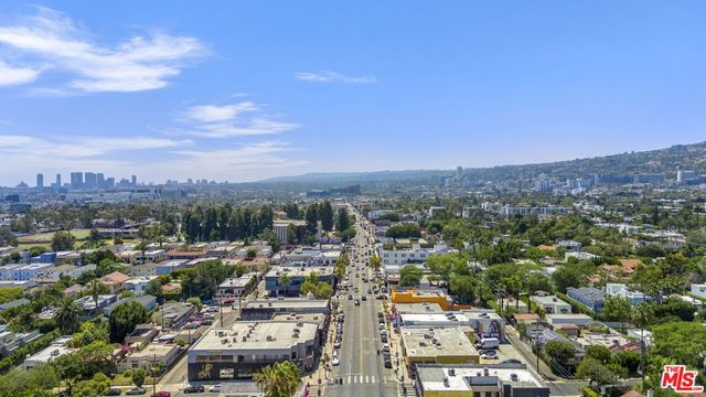 713 N Sierra Bonita Avenue, Los Angeles, CA 90046