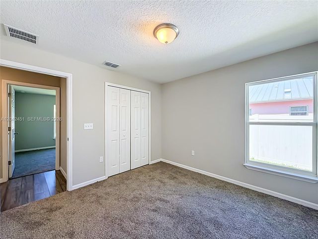 666 SW Jeanne Ave, Port St. Lucie, FL 34953