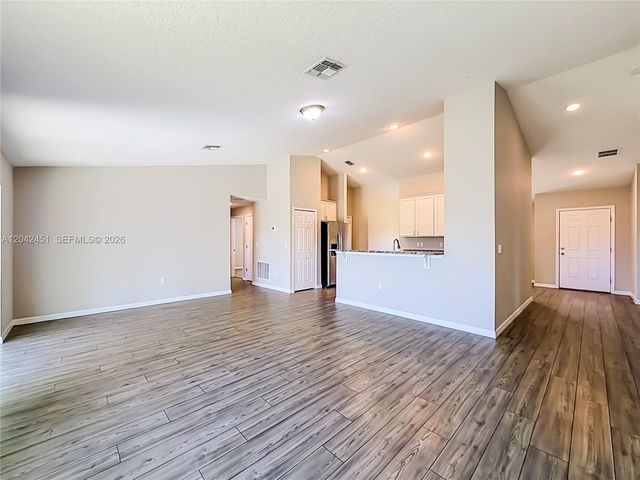 666 SW Jeanne Ave, Port St. Lucie, FL 34953