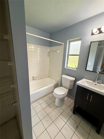 1306 DUKES DRIVE, Tarpon Springs, FL 34689