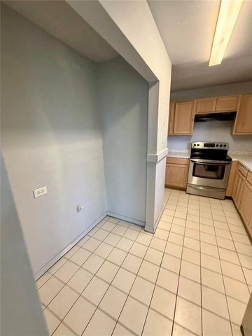 1306 DUKES DRIVE, Tarpon Springs, FL 34689