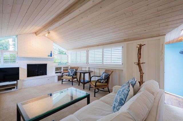 San Carlos & 10th, Carmel, CA 93921