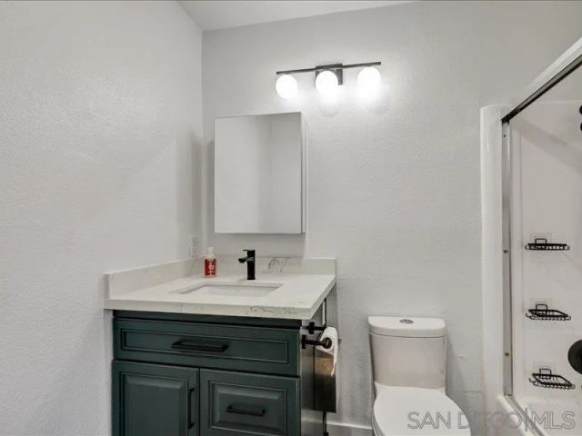 1124 Eureka St 17, San Diego, CA 92110