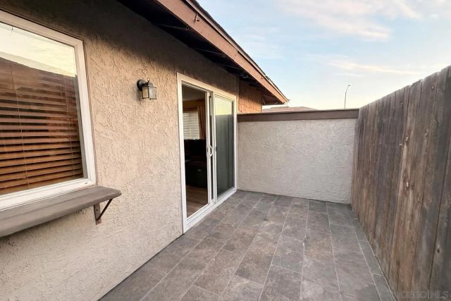 321 Sun Ct, El Cajon, CA 92021