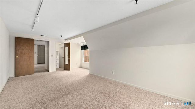 55 Oil Mill Road 22, Danbury, CT 06810