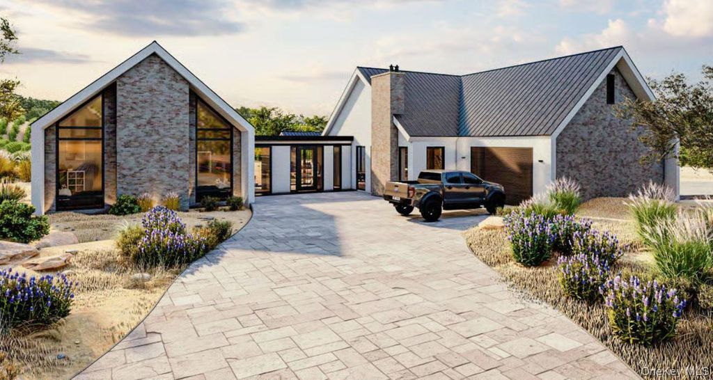 7 Chelsea Road, Chelsea, NY 12590