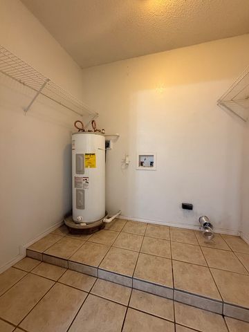 615 Placer Ave, Odessa, TX 79763