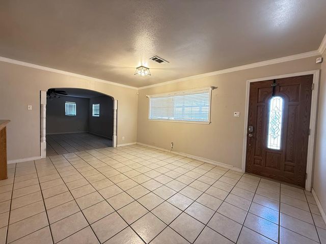 615 Placer Ave, Odessa, TX 79763