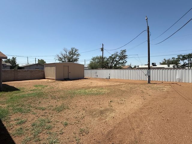 615 Placer Ave, Odessa, TX 79763