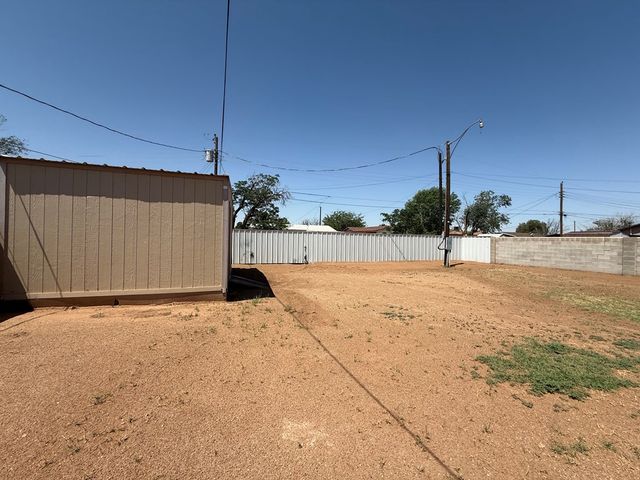 615 Placer Ave, Odessa, TX 79763