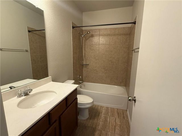 1214 Jamestown Drive, Temple, TX 76504