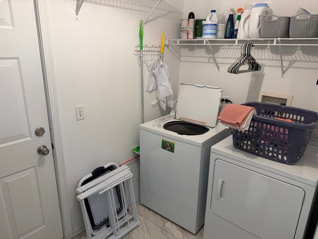 3129 Ollerton Avenue 3129, Aurora, IL 60502