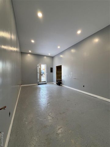 7647 Joy Road, Detroit, MI 48204