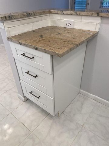 399 Sheffield Q, West Palm Beach, FL 33417