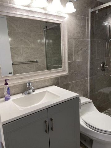 399 Sheffield Q, West Palm Beach, FL 33417