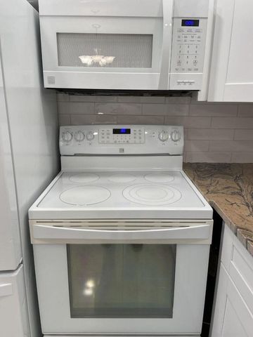 399 Sheffield Q, West Palm Beach, FL 33417