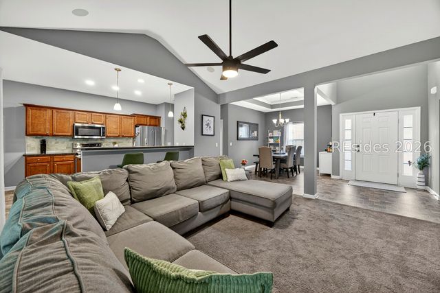 33 Sand Live Oak Dr, Bluffton, SC 29910