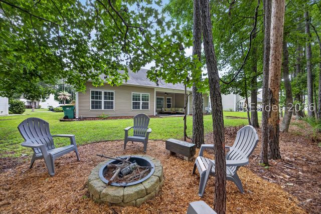 33 Sand Live Oak Dr, Bluffton, SC 29910