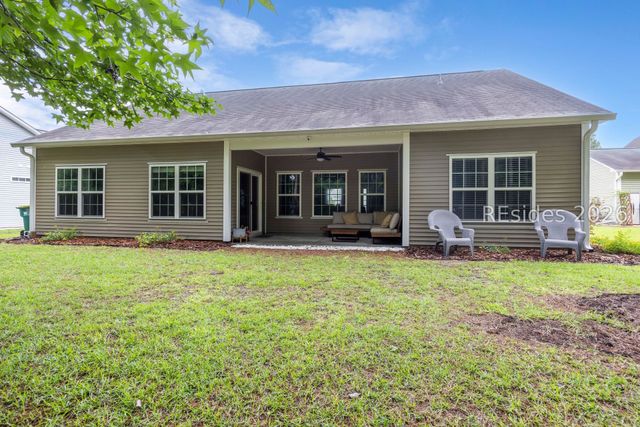 33 Sand Live Oak Dr, Bluffton, SC 29910