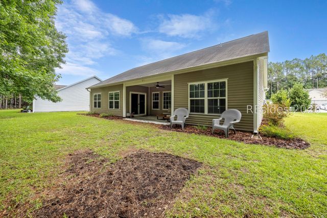 33 Sand Live Oak Dr, Bluffton, SC 29910