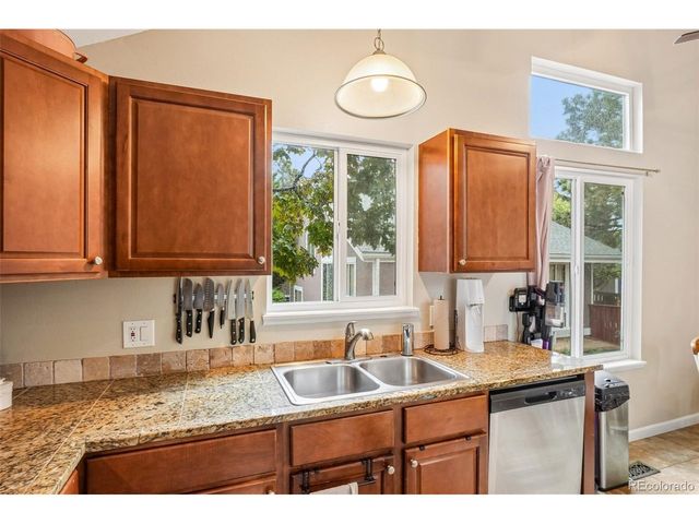 3850 S Genoa Ct A, Aurora, CO 80013