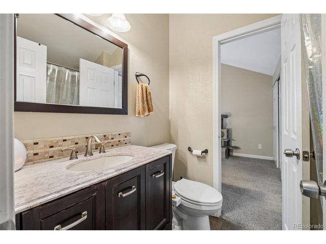3850 S Genoa Ct A, Aurora, CO 80013