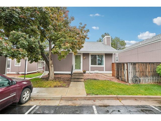 3850 S Genoa Ct A, Aurora, CO 80013