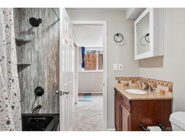 3850 S Genoa Ct A, Aurora, CO 80013
