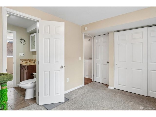 3850 S Genoa Ct A, Aurora, CO 80013