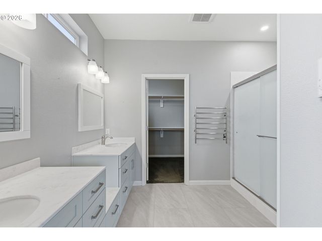 5475 CHARLES Way, Eugene, OR 97402